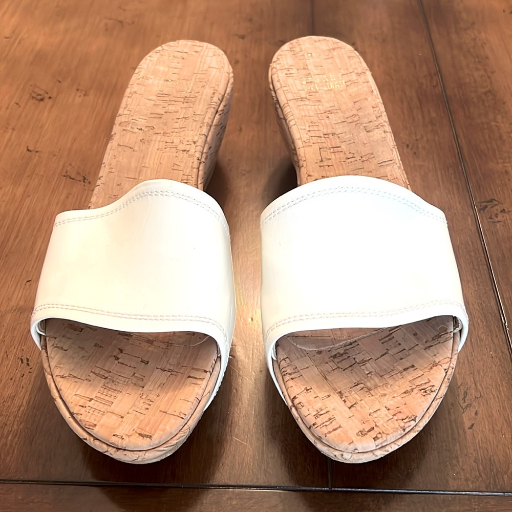 Stuart Weitzman white patent leather wedges size 41